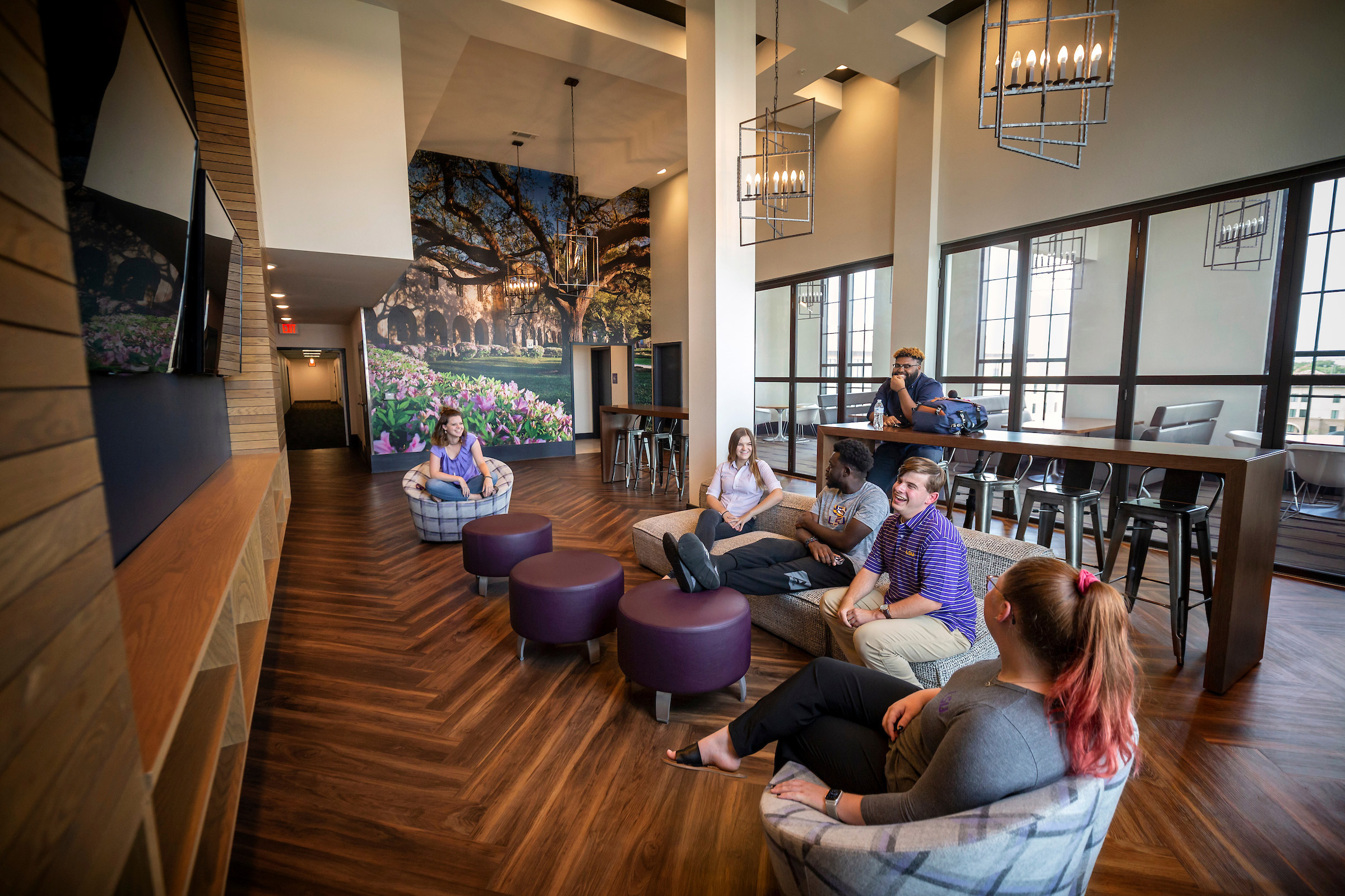 Students in the Canal Hall lounge.